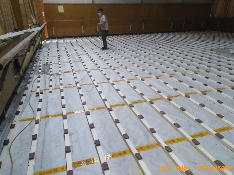 北京舞蹈学院体育木地板安装案例